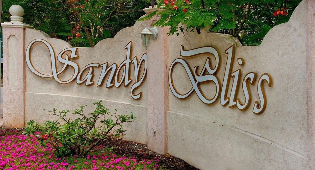Sandy Bliss Condominiums Saint James Eksteriør bilde